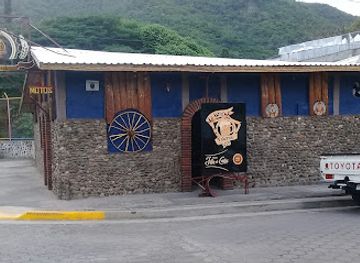 nicaragua/jinotega-mountains/bar/la-taberna-v-i-p