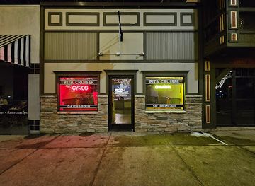 michigan/charlevoix/bar/pita-cruiser