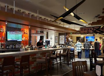 new-york/lake-george/bar/charlie-s-bar-kitchen