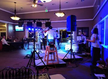 idaho/mccall/bar/banyans-on-the-green