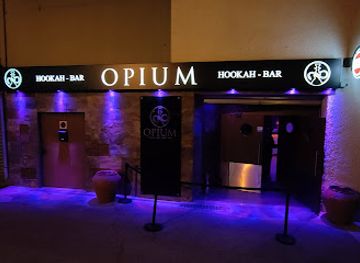 portugal/braganca/bar/opium-bar