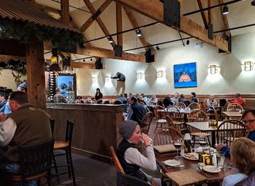 montana/big-sky/bar/the-cabin-bar-grill