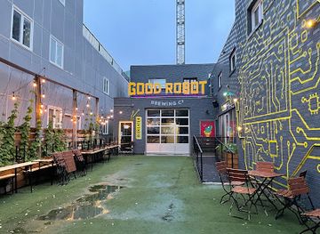 canada/halifax/bar/good-robot-brewing-robie-st-taproom-store-beer-garden