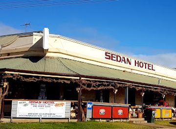 australia/riverland/bar/sedan-hotel