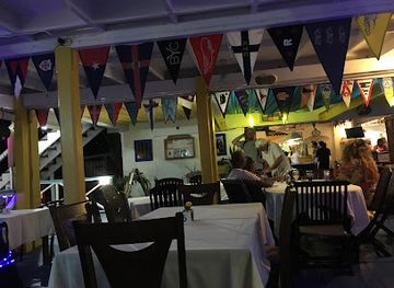 antigua-and-barbuda/codrington/bar/bar-b-s-restaurant-bar