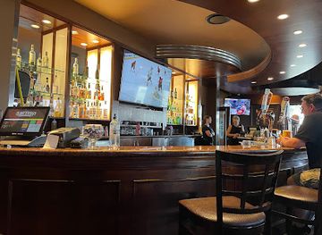 canada/vancouver-island/bar/the-red-barn-restaurant-dano-s-lounge