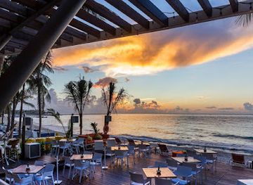 mexico/playa-del-carmen/downtown-playa-del-carmen/bar/deck-5-pool-and-skybar