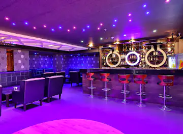 Cloud96 - Dj Party / Restro Bar / Restro Pub