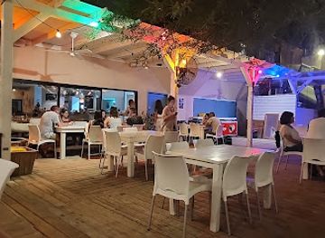 israel/eilat/dolphin-reef/bar/bar-beach