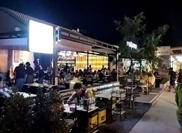 thailand/rayong/bar/moof-bar-eatery