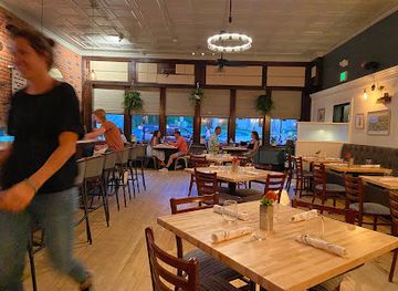 rhode-island/trustom-pond-national-wildlife-refuge/bar/duck-press