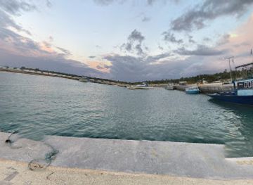 maldives/maafushi/bar/bandharu-kada