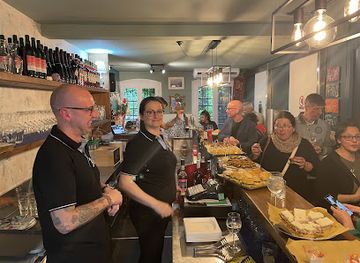 italy/venice/dorsoduro/bar/bacarotto