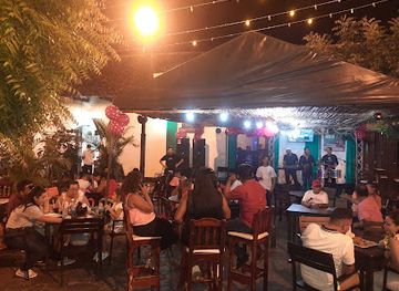 nicaragua/mombacho-volcano/bar/beer-house-sport-bar