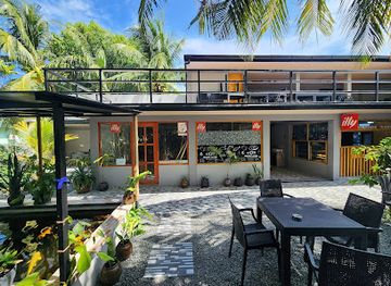 maldives/thaa-atoll/bar/mikado-lounge