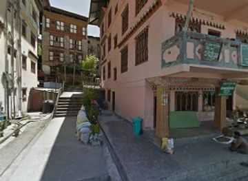 bhutan/mongar-district/bar/mongar