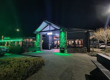 new-zealand/manawatu-wanganui/bar/hilltop