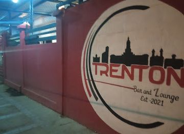 nicaragua/masaya/bar/trenton-bar-and-lounge