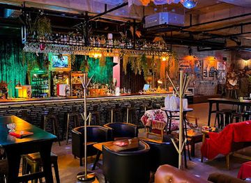 south-korea/jeju-city/jungmun/bar/charlesandbobby