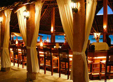 Nomad Beach Bar & Restaurant