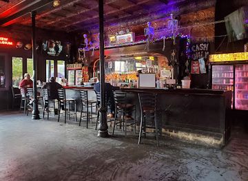louisiana/greater-new-orleans/bar/ms-mae-s