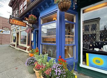 maine/bar-harbor/bar/the-barnacle