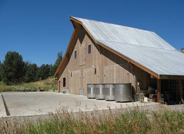 washington/the-methow-valley/bar/lost-river-winery