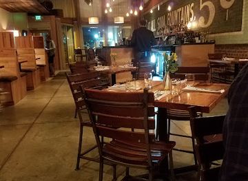 virginia/suffolk/bar/harper-s-table