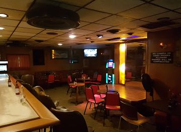 wyoming/cheyenne/bar/green-door-lounge