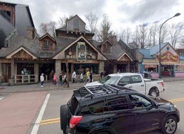 tennessee/great-smoky-mountains-national-park/bar/old-smokey-barrelhouse