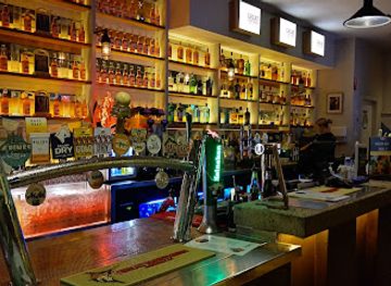 australia/cape-york-peninsula/bar/the-pier-bar