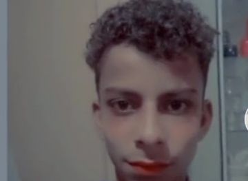 pakistan/karachi/clifton/bar/lyari-art-chok