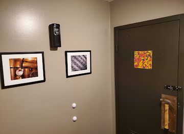 minnesota/tettegouche-state-park/bar/julie-s-true-value