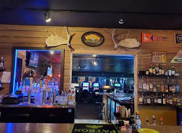 idaho/bitterroot-mountains/bar/golden-moose-bar