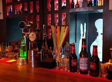 morocco/marrakech/gueliz/bar/la-cueva-restaurant-bar-a-tapas