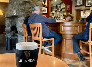 ireland/slieve-league-cliffs/bar/john-eoinin-s