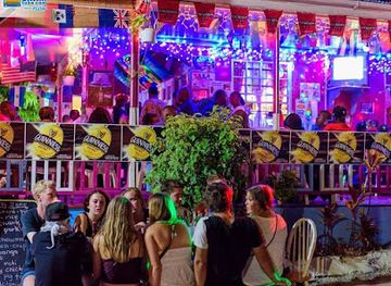 barbados/west-coast/bar/flash-zone-bar-variety