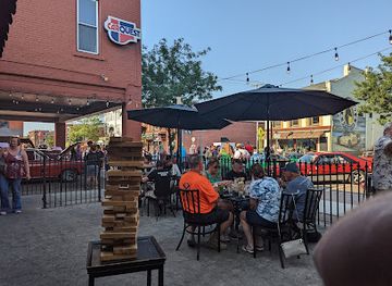 new-york/watkins-glen/bar/nickel-s-pit-bbq-watkins-glen