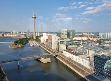 germany/dusseldorf/medienhafen/bar/the-view-skylounge-bar