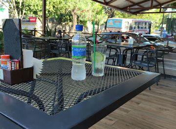 paraguay/upper-chaco/bar/na-virginia