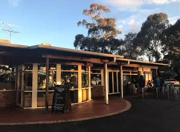 Iluka Tavern