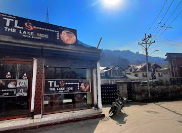 india/kashmir-great-lakes/bar/tls-thelakeside