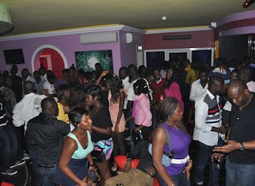 ghana/sefwi/bar/de-dryve-pub