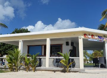 anguilla/sandy-hill/bar/coconuts-beachbar-and-grill