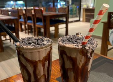 india/pushkar/bar/waah-shakers-best-cafe-restro-in-pushkar