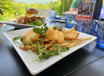 vermont/mount-equinox/bar/curate-cafe