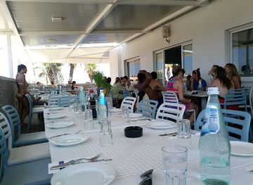 malta/ramla-bay/bar/palm-beach