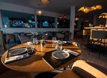 uruguay/punta-ballena/bar/bodegas-de-la-ballena