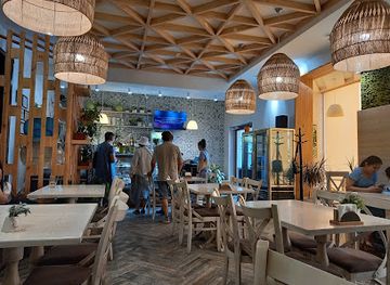 uzbekistan/karakalpakstan/bar/cinnamon-cafe