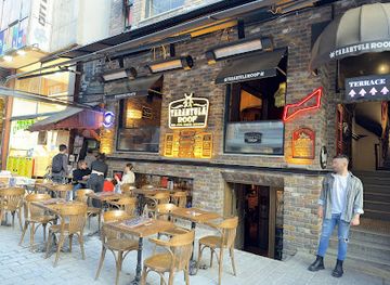 turkiye/central-anatolia-region/bar/tarantula-pub-roof